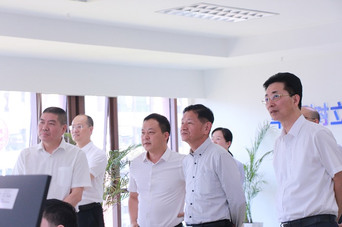 F:\yf\曠遠人 F:\yf\曠遠人