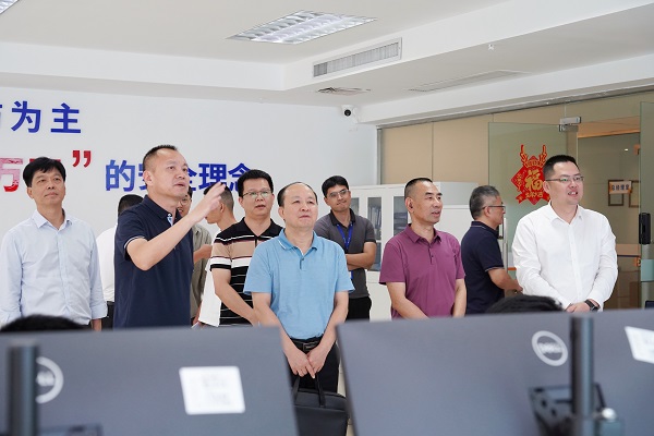 F:\yf\曠遠人 F:\yf\曠遠人